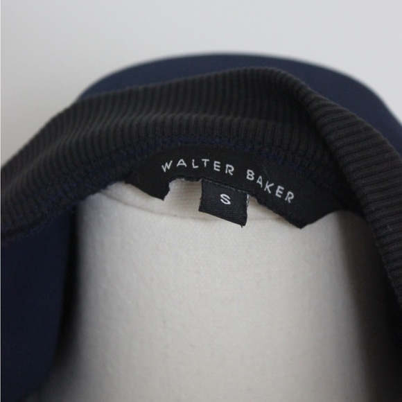 Cute Little zip up think jacket - Picture 3 of 5